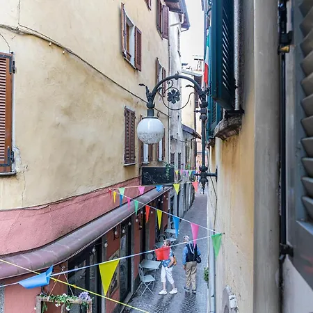 Due Minuti Dal Lago Casa Melodia Apartament