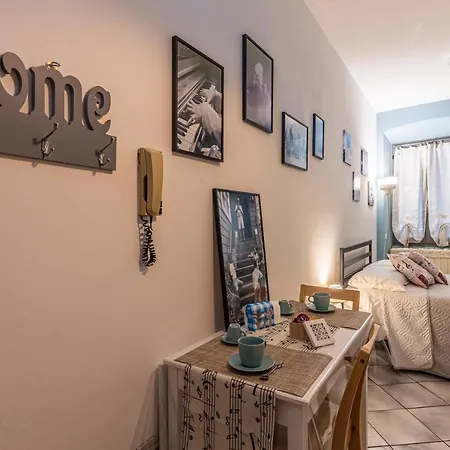 Due Minuti Dal Casa Melodia Apartamento